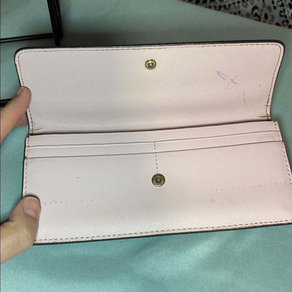 Michael Kors Fulton Flap Continental Wallet Two Tone Pink White Pebbled Leather - Picture 9 of 9